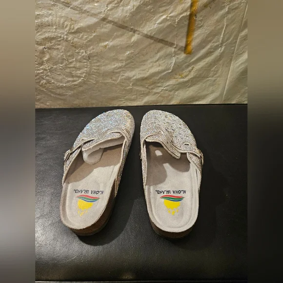 Sparkling Fashion Shoes - Picture 4 of 5